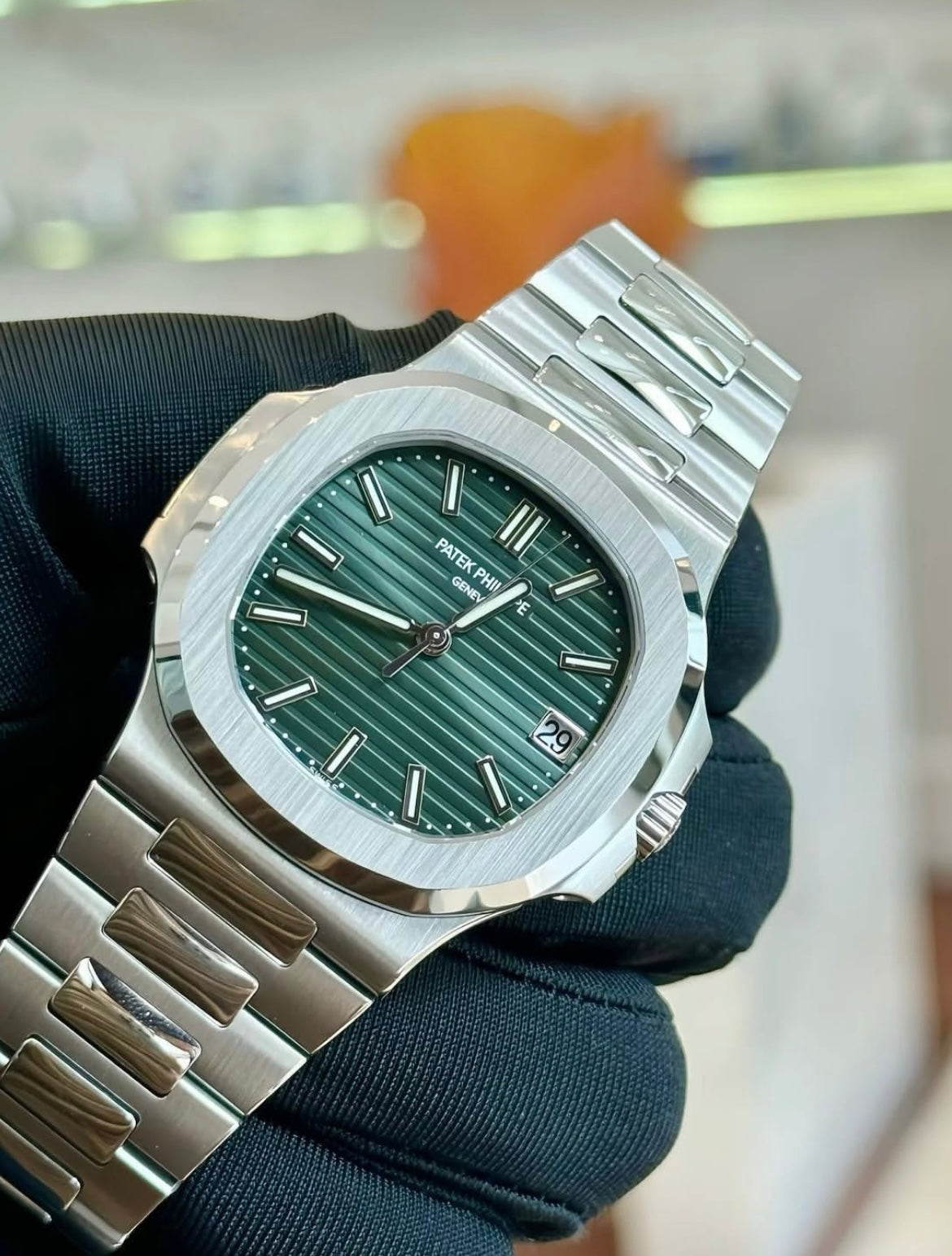 (D)Patek Philippe Nautilus – Iconic Luxury Watch | Black ,Tiffany Blue & Olive Green Dials