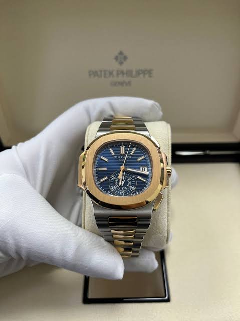 PATEK PHILIPPE - UNWORN NAUTILUS TWO TONE ROSE GOLD BLUE