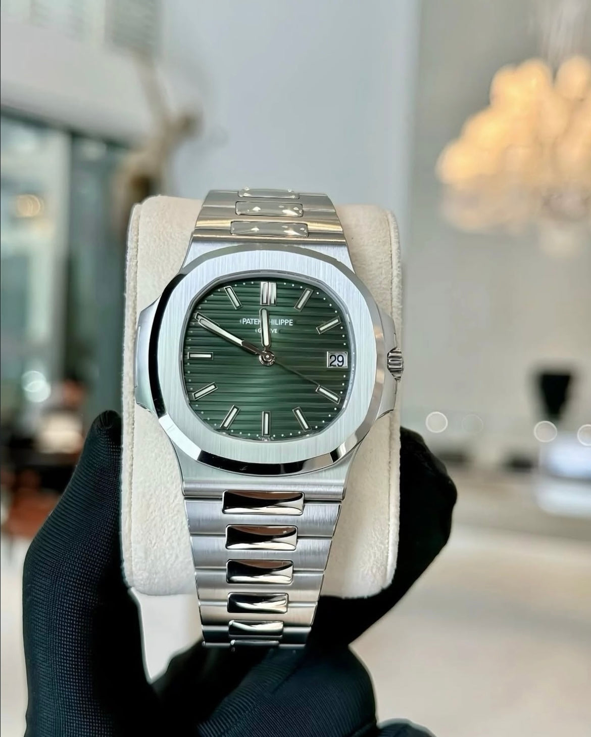 (D)Patek Philippe Nautilus – Iconic Luxury Watch | Black ,Tiffany Blue & Olive Green Dials